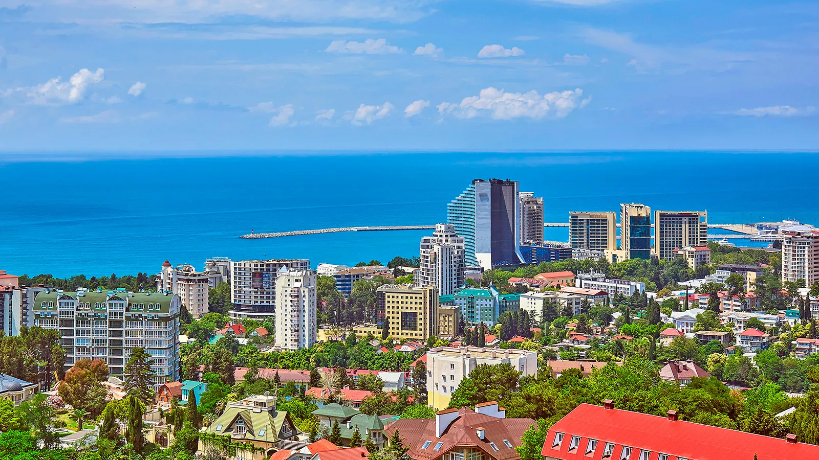 Где найти жильё в этом комплексе у моря